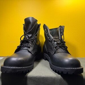 Men's Black Leather Lace-Up Boots